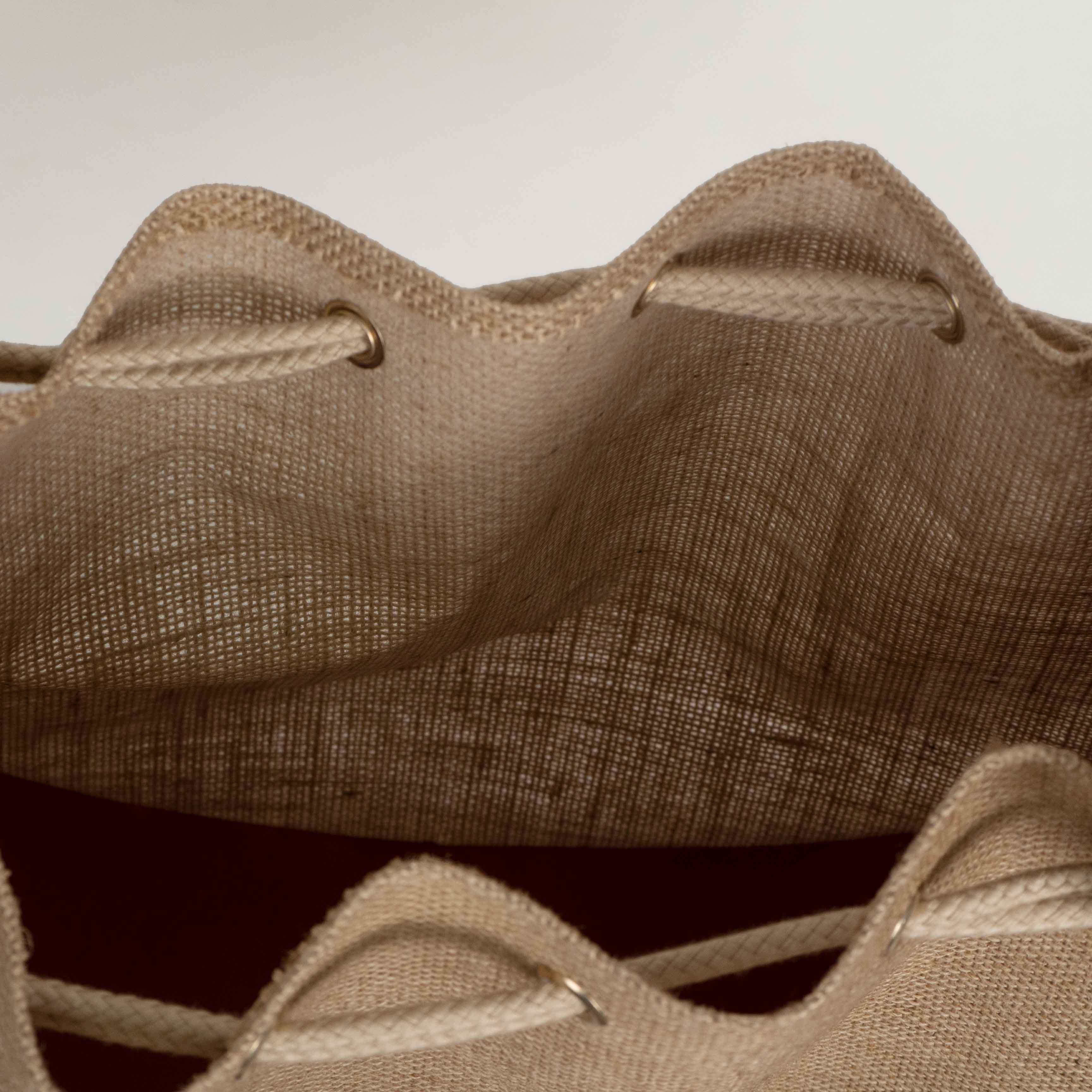 Jute Leather Rounded Crossbody Bag