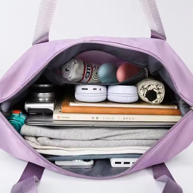 Rolling tote bags for travel