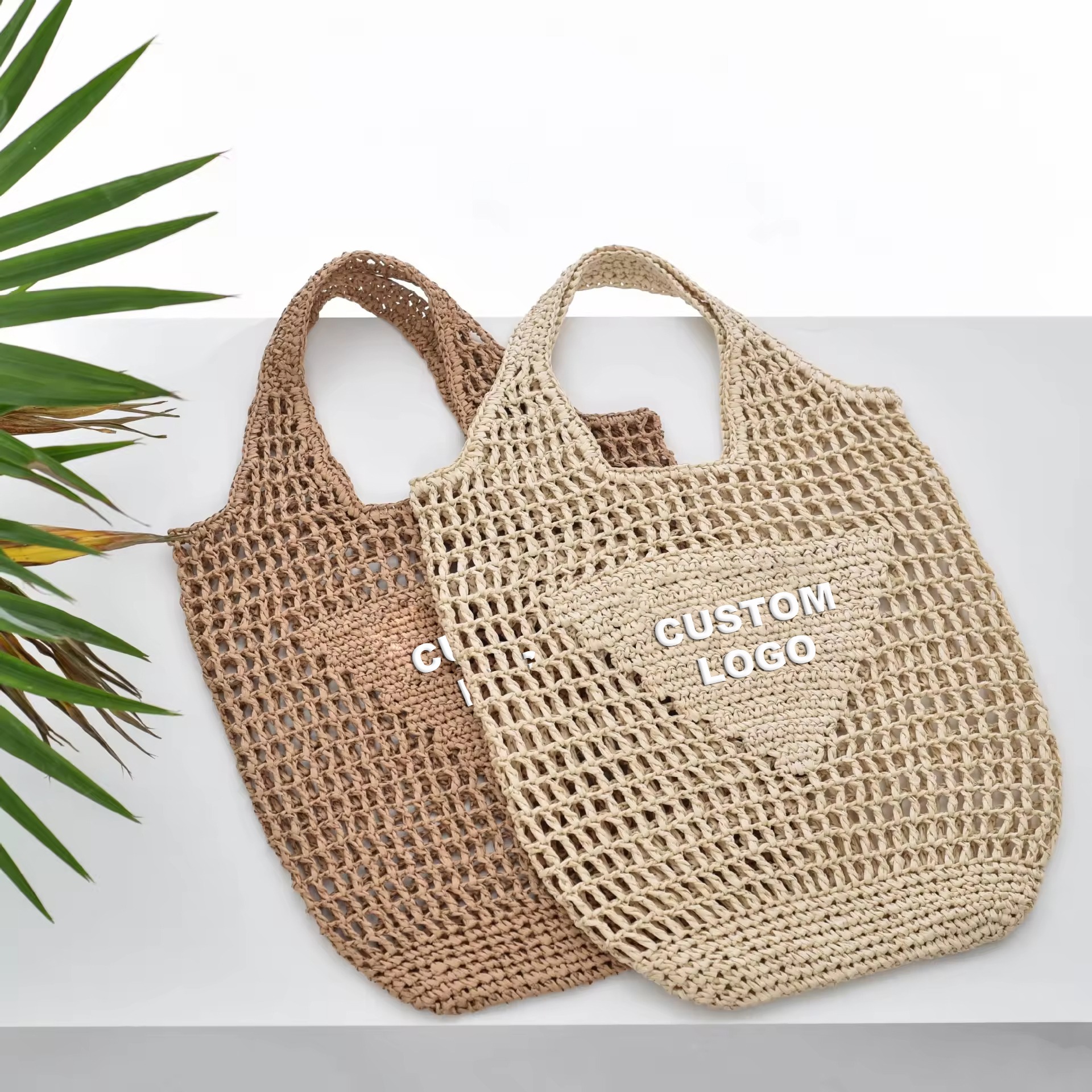 Beach tote bags straw